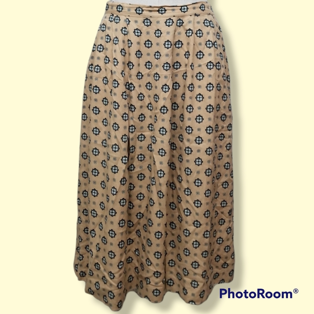 Petite Midi Floral Appleseed's Skirt